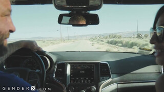 Faszszopós punci baszás közben stoppolás és kemény seggdugás a parkolóban