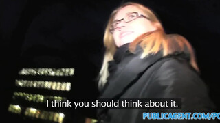 Szajha egyetemista punci kemény dugás közterületen a kamera előtt – baszik, mint egy kurva