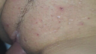 Hazai házastársi kurva nyíltan baszatva a férje előtt