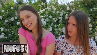 A barátnődet szopatom, míg te csak nézel és áradsz