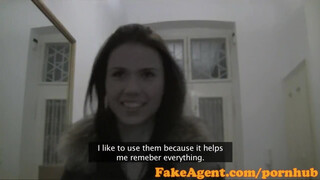 Táncórán átbaszott ártatlan szűz tanárnő első kemény próbája