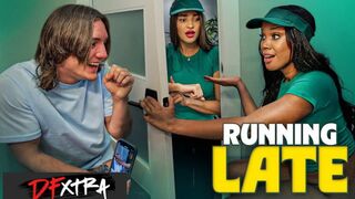 August picsájára felnyársalt szuka munka előtti reggeli pörgetés