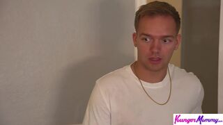 Kenzie Love lesi, ahogy mostoha fia betölti a szűz száját – kemény anyai útmutatás