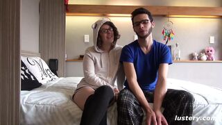 Jada vad új helyen, ugyanaz a perzselő élvezet Lucasszal