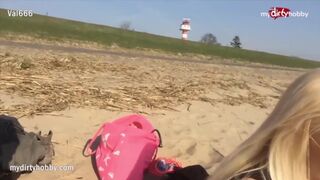 MyDirtyHobby - Csábító csajok nyilvános ujjal játszása és leszbikus kalandok