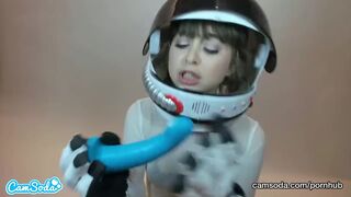 Riley Reid űrbeli szexuális bolygókalandja