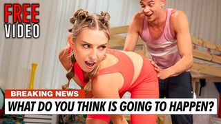 A jógaóra forróra fordult a szexi szőkével, Jayla De Angelisszal