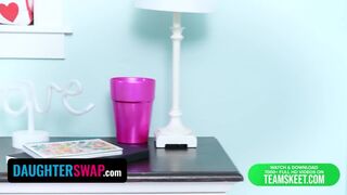 Mostoha lányok lázas szopása apuci kemény farkán