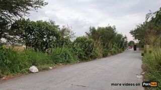 Ázsiai bombázóval forró szex, míg anya kint van