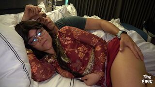 Forró indiai bombázó hatalmas fenekét hágja meg egy dögös szállodai srác