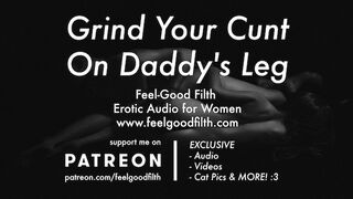 Dörzsöld oda a nedves puncidat apuci lábához forrón vágyódva