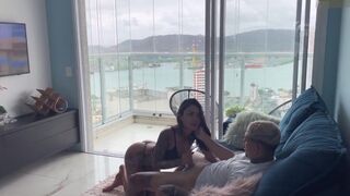 Reggeli gyönyör a kemény falloszban