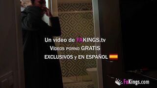 Fiatal csajok és érett MILF-ek imádják a pornót a FaKings csatornán Válogatás Nagy mellekkel és amatőr tinikkel
