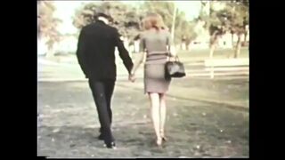 John Holmes és a szőrös csábítók erotikus kalandjai Csodaországban – teljes retro film